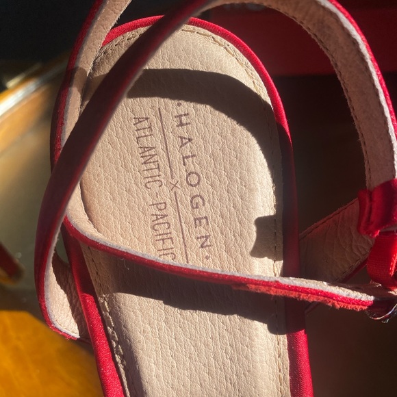 Halogen X Atlantic - Pacific Red Heels - Picture 3 of 5